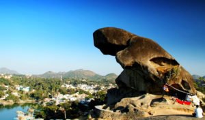 toad-rock-mount-abu